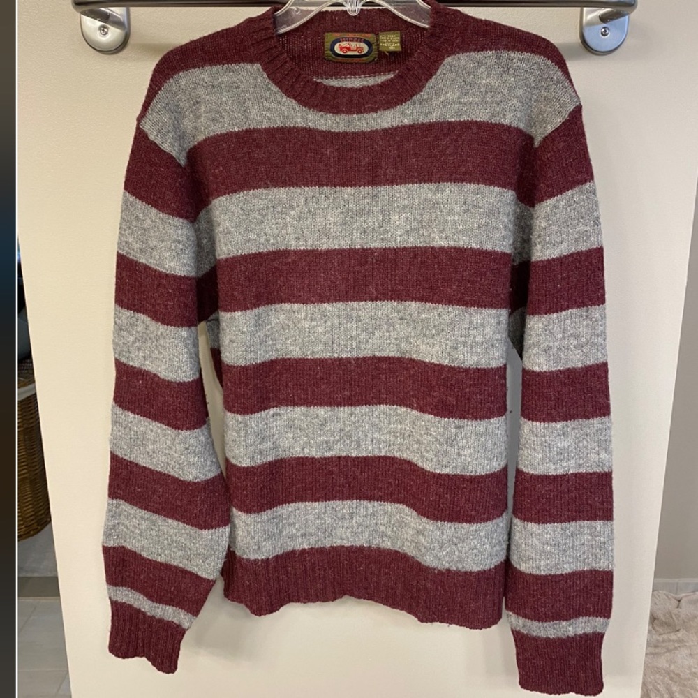 Men’s Red/Gray Mirell Sweater, 100% Shetland